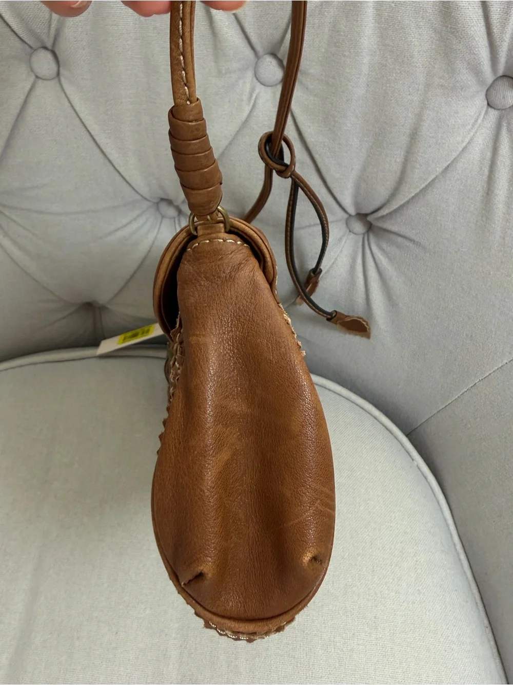 Gianni Bini Brown Leather Hobo Shoulder Bag Brass Hardware Pirse